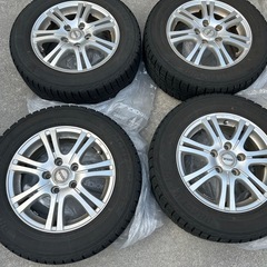 スタッドレスタイヤ＋ホイール　ヴォクシーの画像