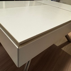 BoConcept 昇降式テーブルの画像