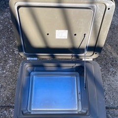 ポータブル冷蔵庫の画像