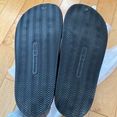 モコモコ サンダルの画像