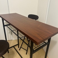 ハイテーブル(カウンターテーブル)、チェア2脚セットの画像