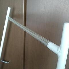 ハンガーラックの画像