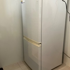 冷蔵庫(137L, シャープ)