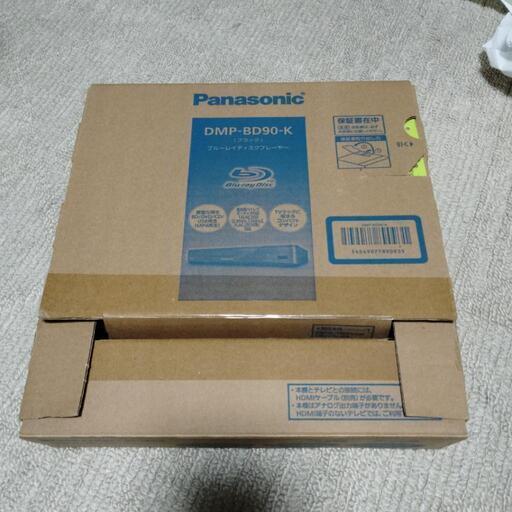 Panasonicブルーレイディスクプレーヤーとケーブル