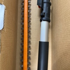芝刈機　WORX WG252 トリマー　バッテリー駆動　スティックタイプの画像