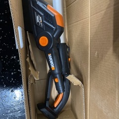 芝刈機　WORX WG252 トリマー　バッテリー駆動　スティックタイプの画像