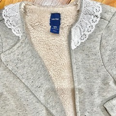 babyGAP可愛いアウター　グレー✖️裏ボアの画像