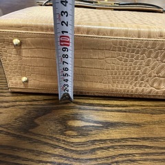 本革バッグの画像