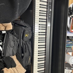 【引き取り¥5,000】電子ピアノの画像