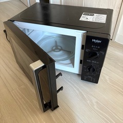 Haier電子レンジ黒　差し上げます。の画像