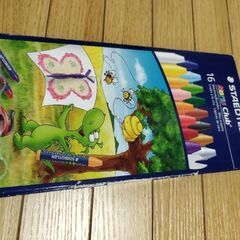 クレヨン16色の画像