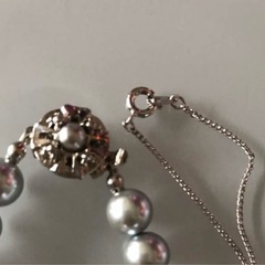 パール ネックレス イヤリングセットの画像