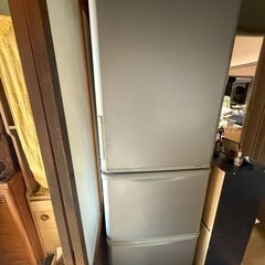 少し古いですが問題なく使えます