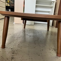 O2502-102 電気コタツ 年式表記無し 通電確認済み キズ汚れ有りの画像