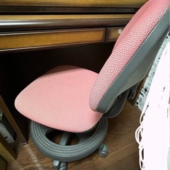 【値下げ】カントリー柄　折り畳み式　学習机（袖机・椅子・照明付き)の画像