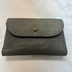 革2つ折り財布