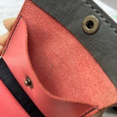 革2つ折り財布の画像