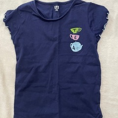 ユニクロ仲良し親子お揃いTシャツの画像