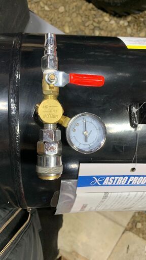 【取引済】激安！アストロプロダクツ　エアーサブタンク 38Ｌ 　展示品