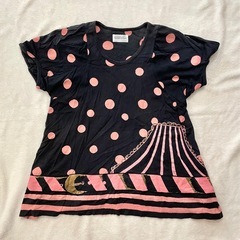 春のお出かけに　洋服4点新品もありの画像