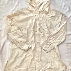 春のお出かけに　洋服4点新品もありの画像