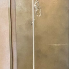 IKEAスタンドライト