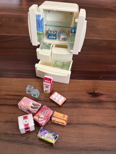 シルバニア コンサバトリー サンルーム と色々小物もファミリー人形も