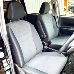 全国自社ローン＃ＭＹＮＥＯオートローン　トヨタ ヴォクシー2.0 ZS 4WD　函館店舗　自社ローン　リース　自己破産　債務整理　自己破産　他社お断りの方の画像