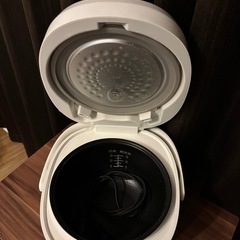 炊飯器の画像
