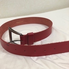 赤いベルト(レディース)の画像