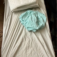 ikea ベビーベッド一式 の画像