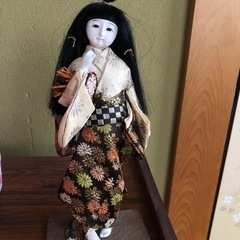 日本人形の画像