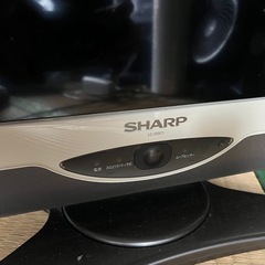 SHARP.  AQUOS 32インチの画像