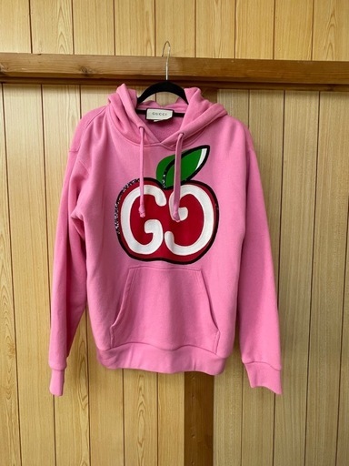 GUCCIのパーカー新品未使用