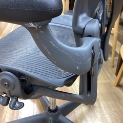 【取りに来られる方限定！！】アーロンチェア Herman Miller AE113AWB-0001の画像