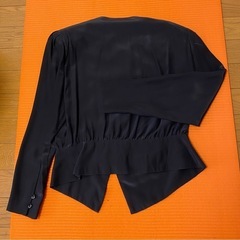 ブラウス（フォーマル）の画像