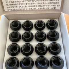 車のパーツ タイヤ、ホイール