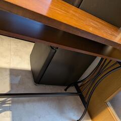 カウンターテーブルの画像