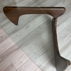 イサムノグチ　ガラステーブル