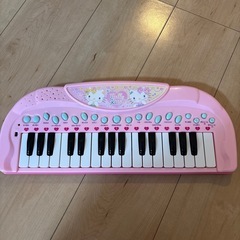 キティちゃん　ピアノ