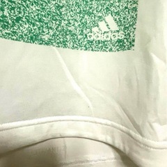 adidas Tシャツの画像