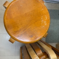 木製チェアの画像