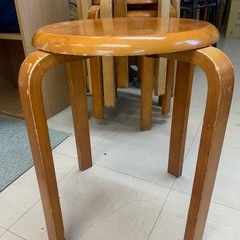 木製チェアの画像