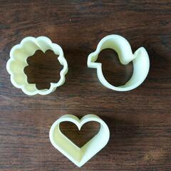 お菓子作りの型抜き等の画像