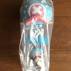 ONE PIECE ゴムゴムの手スナックトングとチョッパーの帽子付きボトルのセットの画像