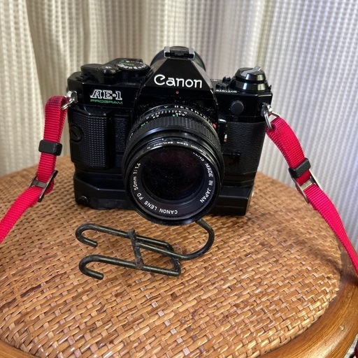 キャノンカメラ　AE-1 望遠レンズ込み
