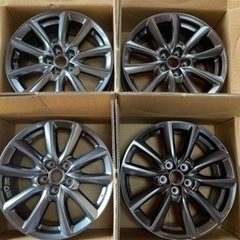 取引中　
極美品　MAZDA3アルミホイール