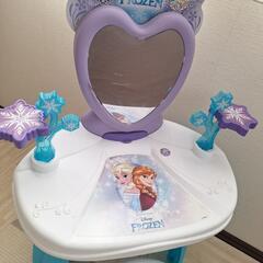 アナと雪の女王　ディズニーテーブル&イスの画像