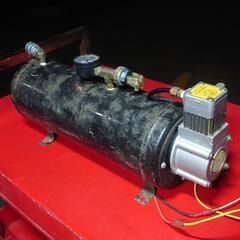 小型エアーコンプレッサー 12v