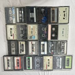 🌏🌏🌏中古 カセットテープ 100本 まとめて 大量ノーマルアセットテープ　中古品 使用済み 録音済含む 昭和レトロ ※ジャンク扱い🌏🌏🌏の画像